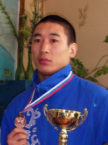 Казахстанская бронза Артура Тархатова